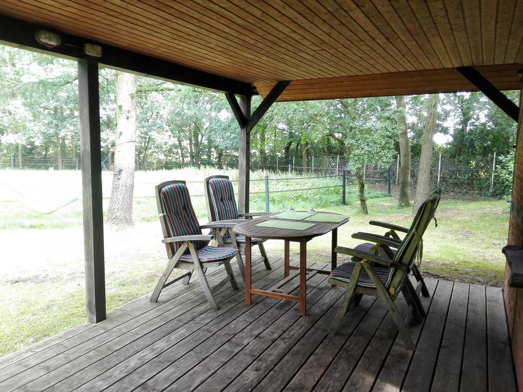 Ferienhaus Am Waldchen Villa Uelsen Екстериор снимка